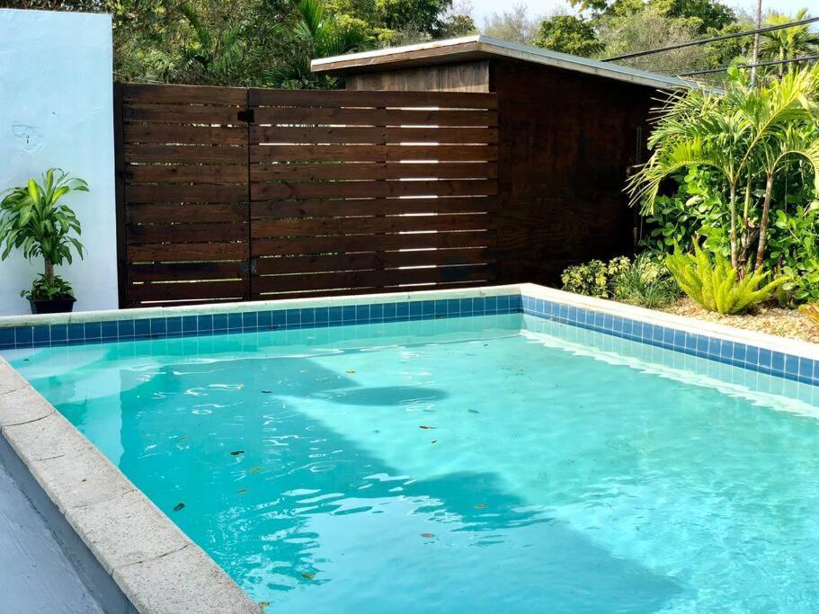 House With Pool, 10 Mins Drive To The Beach! Villa Miami Shores Exterior foto