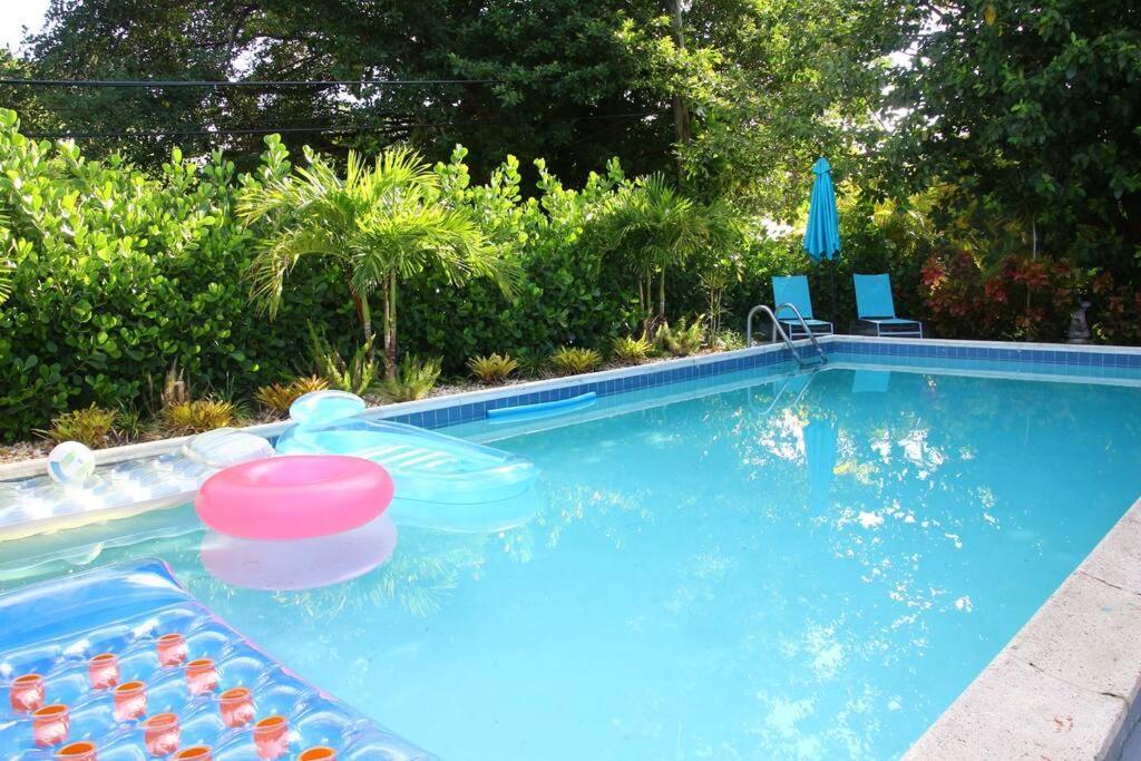 House With Pool, 10 Mins Drive To The Beach! Villa Miami Shores Exterior foto