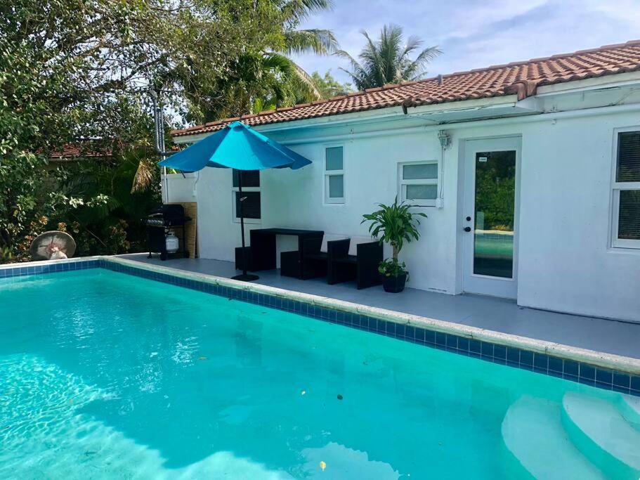 House With Pool, 10 Mins Drive To The Beach! Villa Miami Shores Exterior foto